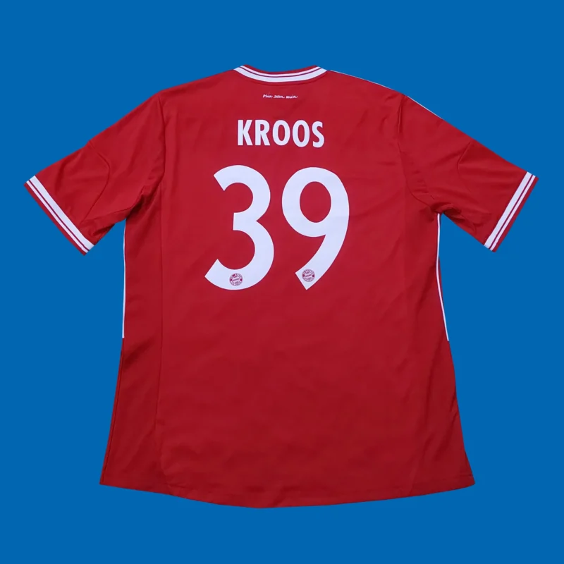 2013 - 14 BAYERN MUNCHEN HOME JERSEY SHIRT KROOS