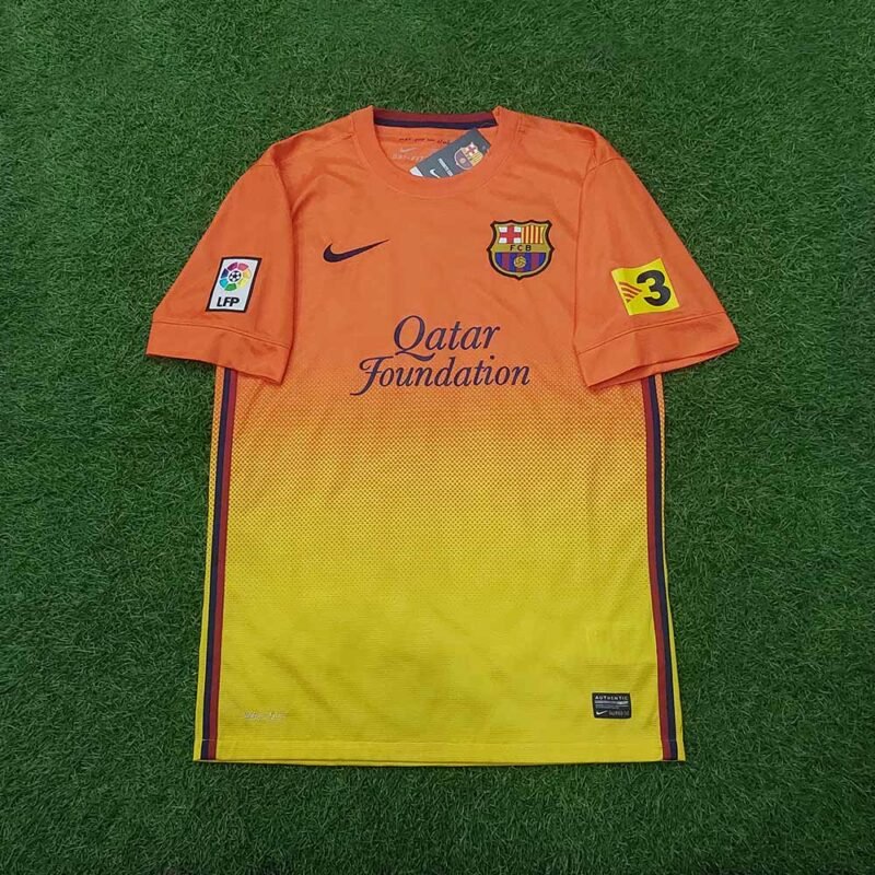 2012 – 13 BARCELONA AWAY SHIRT MESSI - Image 2