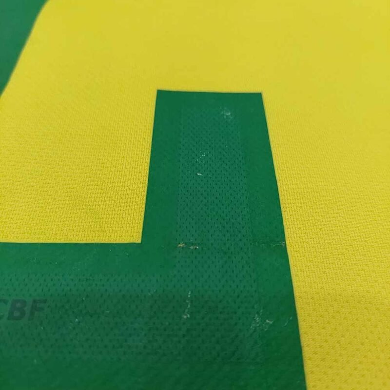 2011 BRAZIL HOME AUTHENTIC P2R SHIRT DANI ALVES - Image 7