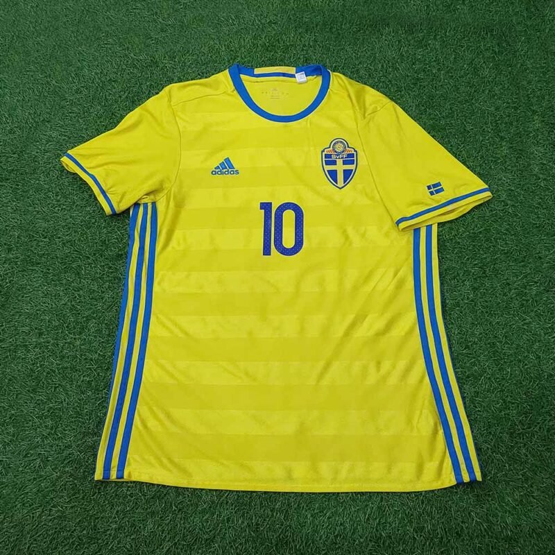 2016 SWEDEN HOME SHIRT IBRAHIMOVIC - Image 2