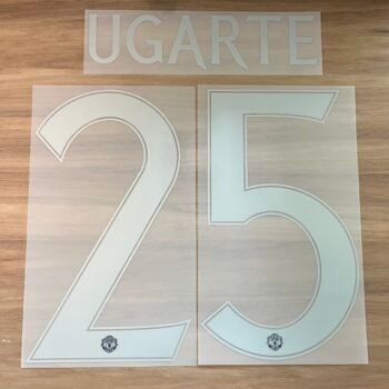 2024 - 25 MANCHESTER UNITED AWAY CUP NAMESET UGARTE