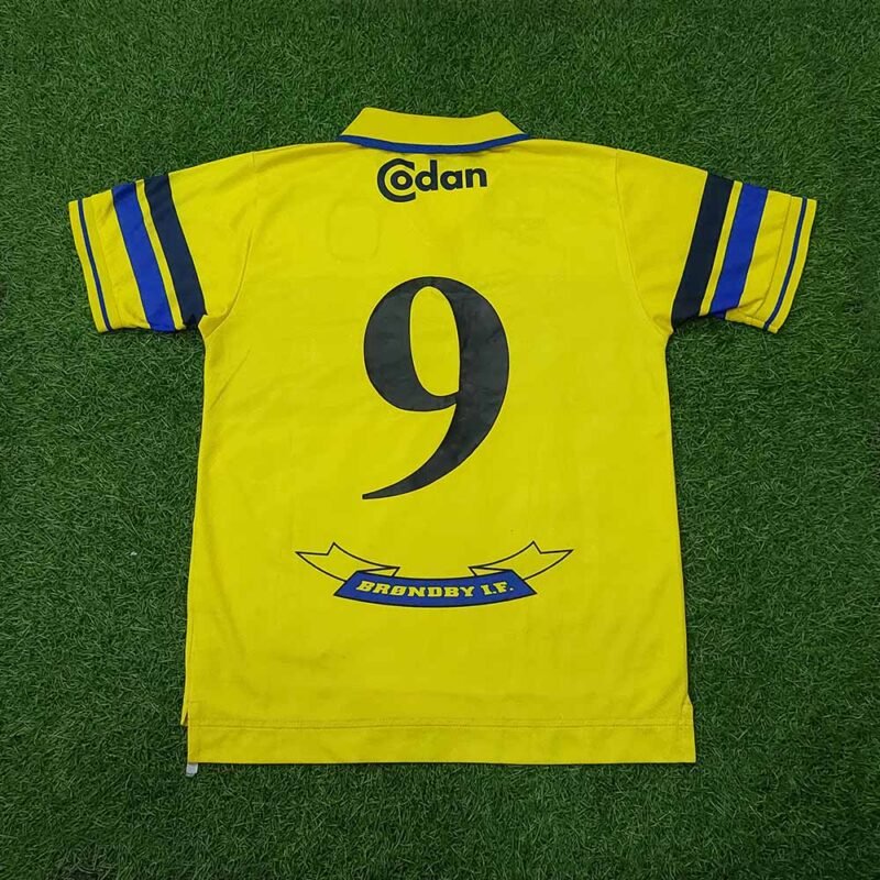 1998 – 00 BRØNDBY IF HOME SHIRT #9 - Image 2
