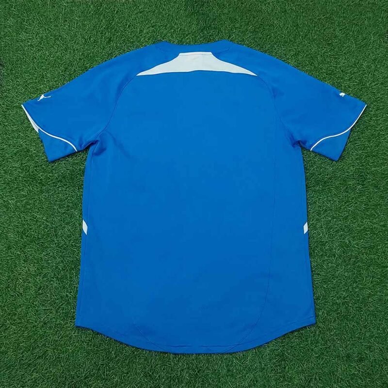 2010 – 11 NEWCASTLE UNITED TRAINING SHIRT - Image 2