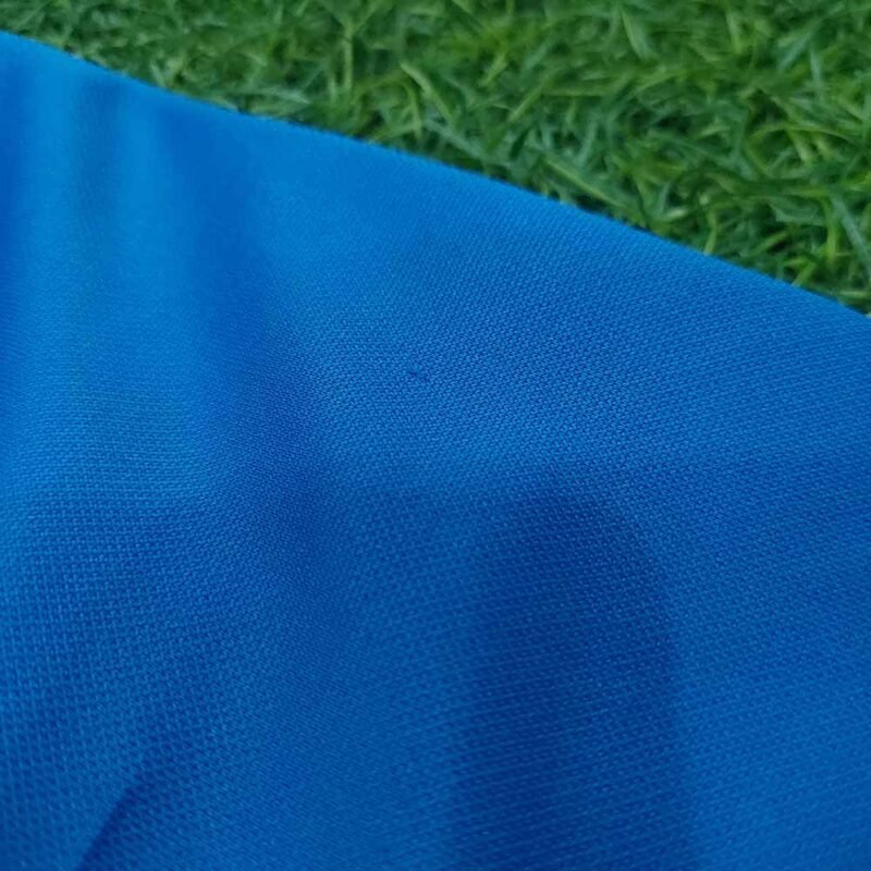 2010 – 11 NEWCASTLE UNITED TRAINING SHIRT - Image 11