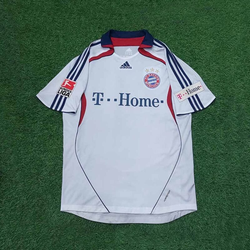 2007 – 08 BAYERN MUNCHEN AWAY MATCH ISSUE SHIRT SCHWEINSTEIGER - Image 2