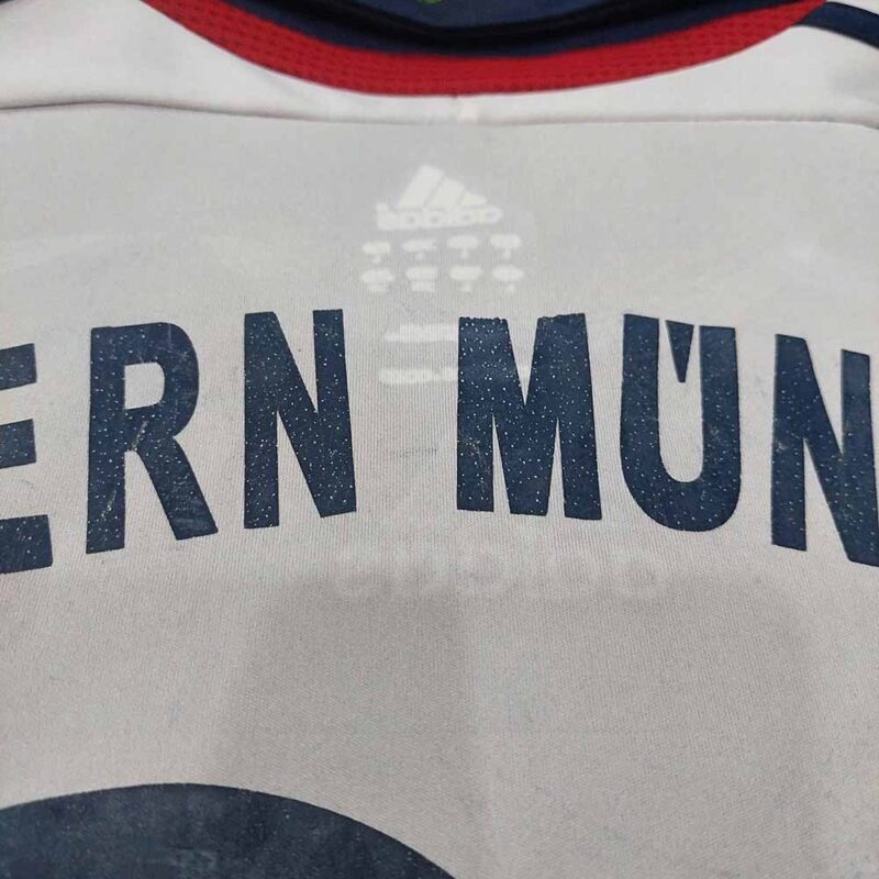 2007 – 08 BAYERN MUNCHEN AWAY MATCH ISSUE SHIRT SCHWEINSTEIGER - Image 7