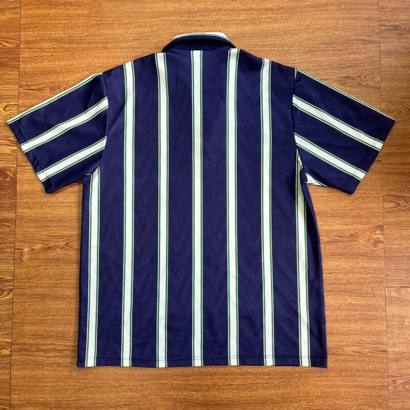 1992 - 93 NORTHERN IRELAND AWAY SHIRT - Image 2