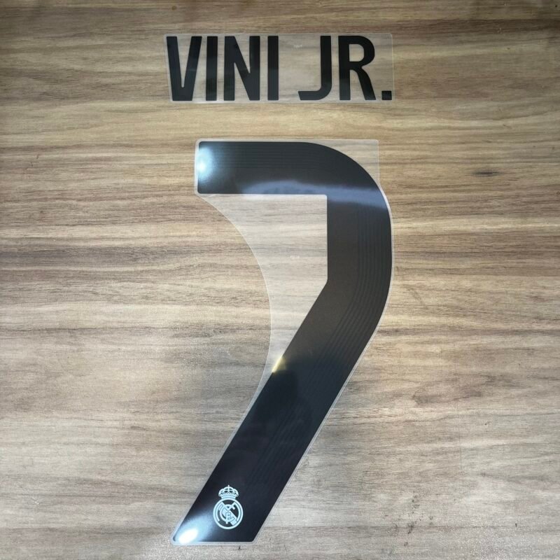 2025 - 26 REAL MADRID HOME CUP NAMESET VINI JR