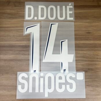 2024 - 25 PARIS ST GERMAIN 4TH NAMESET D. DOUE LIGUE NAMESET + SNIPES SPONSOR