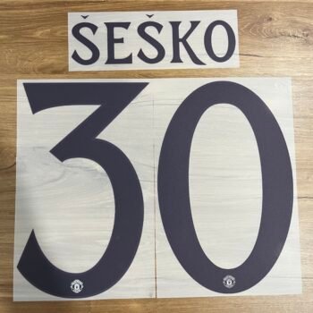 2025 - 26 MANCHESTER UNITED AWAY CUP NAMESET SESKO