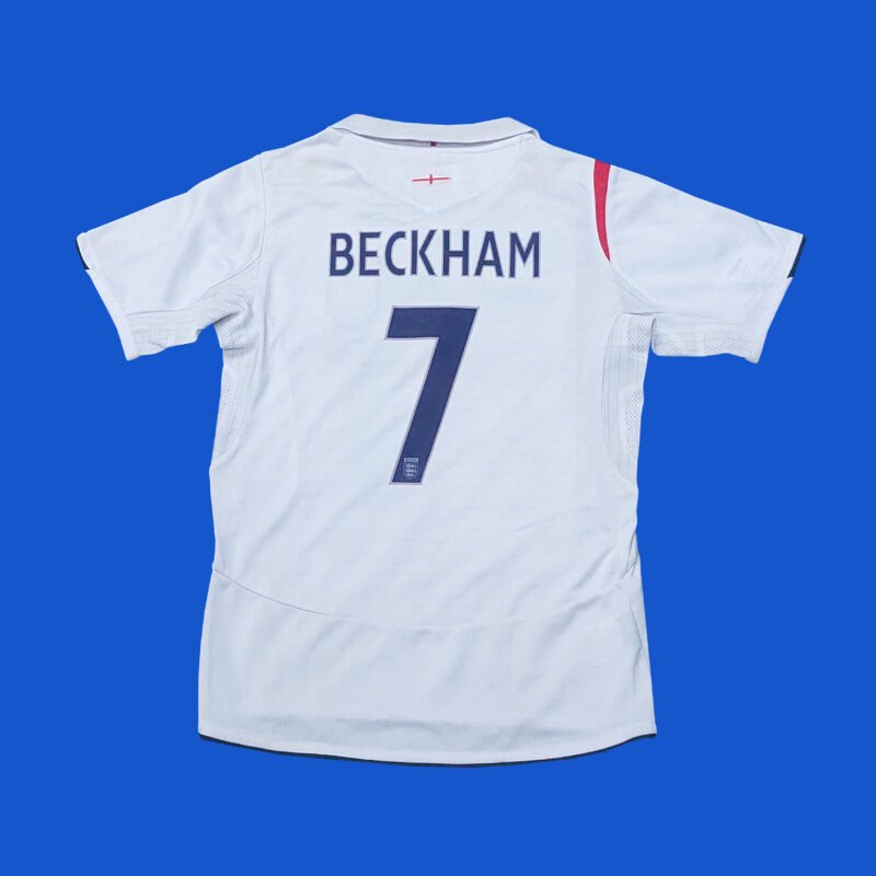 2006 ENGLAND HOME BOYS SHIRT BECKHAM