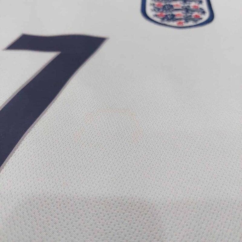 2006 ENGLAND HOME BOYS SHIRT BECKHAM - Image 3