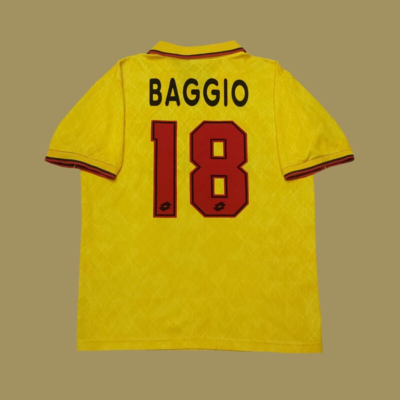 1995 – 96 AC MILAN THIRD SHIRT BAGGIO