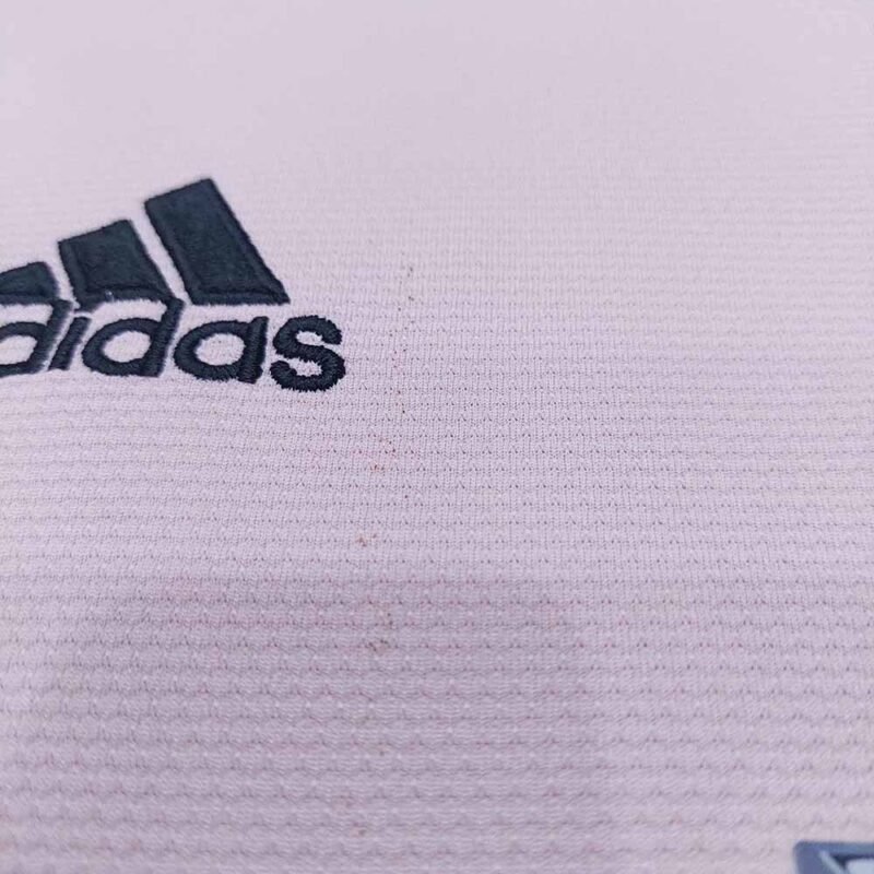 2018 – 19 MANCHESTER UNITED AWAY SHIRT ALEXIS - Image 3