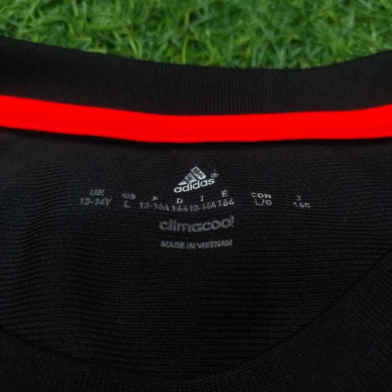 2015 – 16 MANCHESTER UNITED THIRD BOYS SHIRT - Image 3