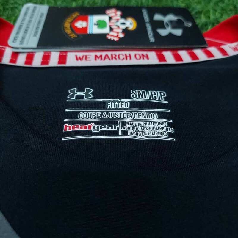 2016 – 17 SOUTHAMPTON AWAY SHIRT RODRIGUEZ - Image 4