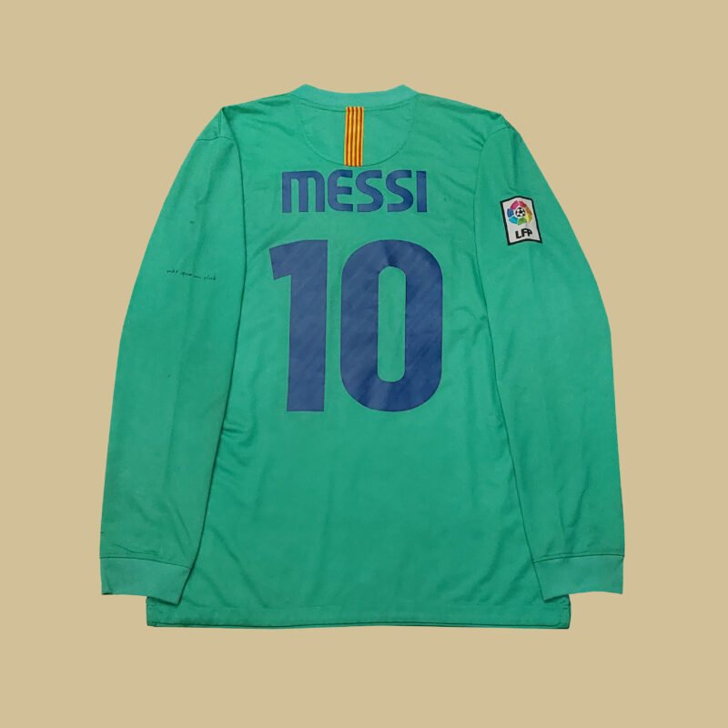 2010 – 11 BARCELONA AWAY LS SHIRT MESSI