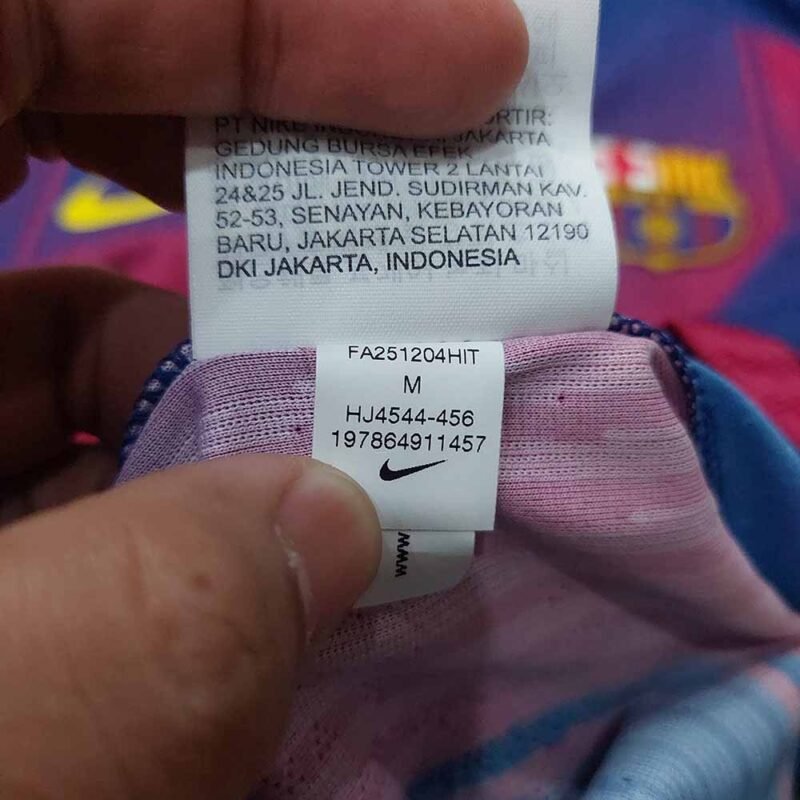 2025 – 26 BARCELONA HOME AUTHENTIC DRI-FIT ADV P2R SHIRT - Image 5