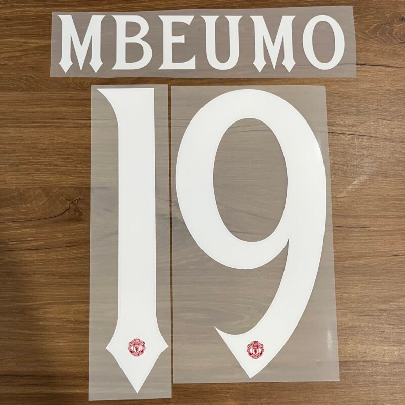 2025 - 26 MANCHESTER UNITED HOME CUP NAMESET MBEUMO