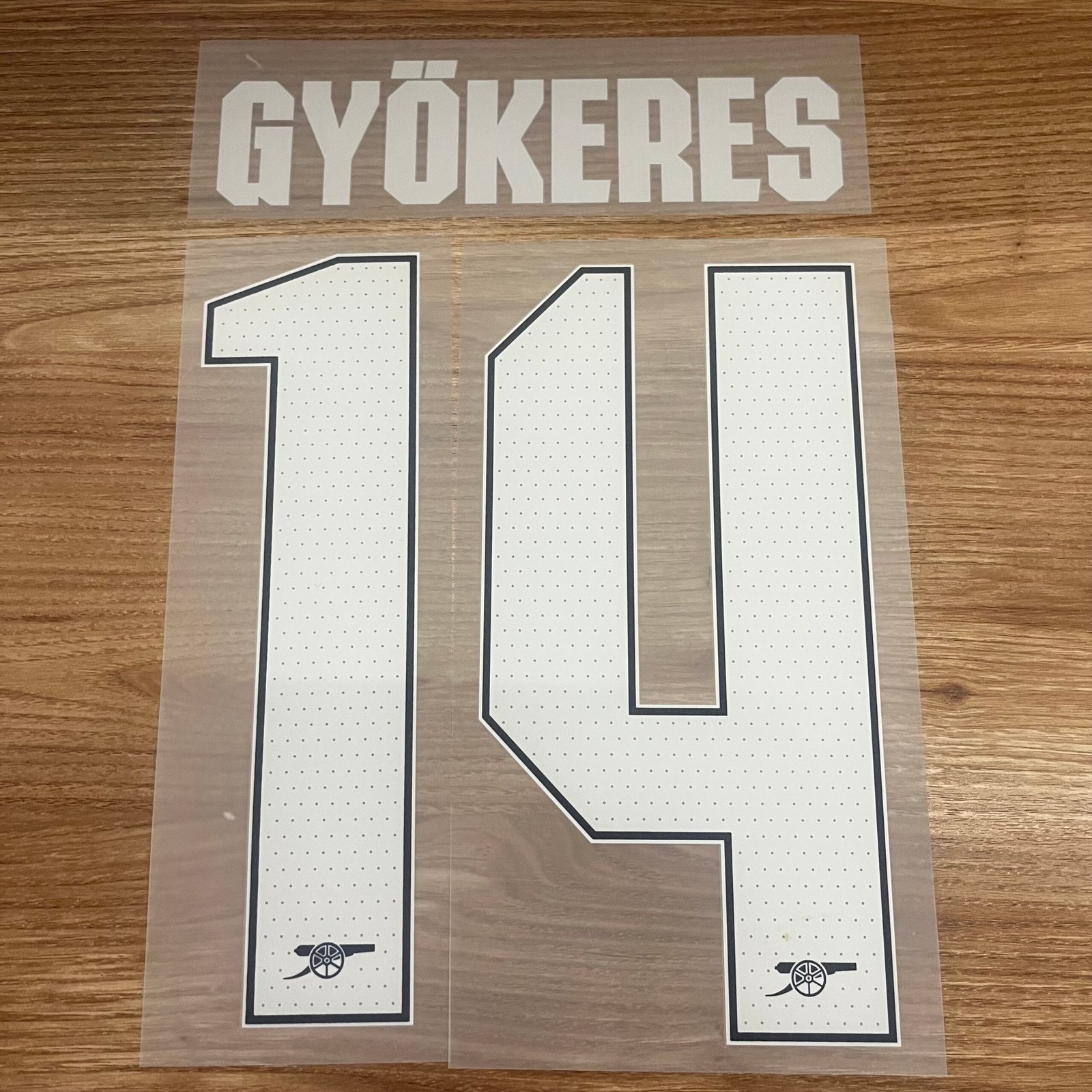 2025 - 26 ARSENAL HOME CUP NAMESET GYOKERES