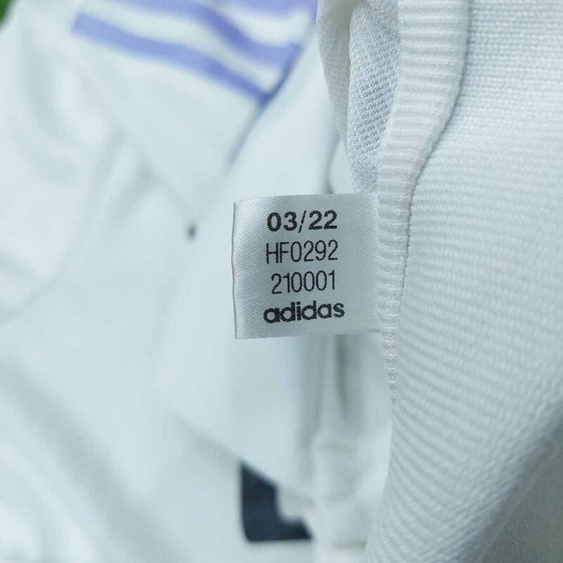 2022 – 23 REAL MADRID HOME AUTHENTIC HEATRDY P2R SHIRT VINI JR - Image 5