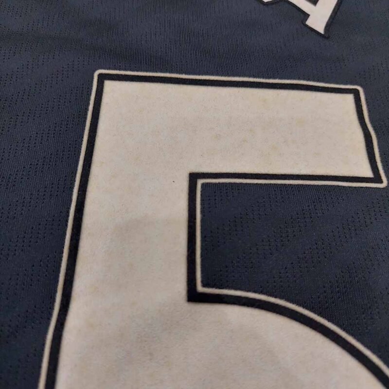 2009 – 10 MANCHESTER UNITED AWAY SHIRT VALENCIA - Image 8