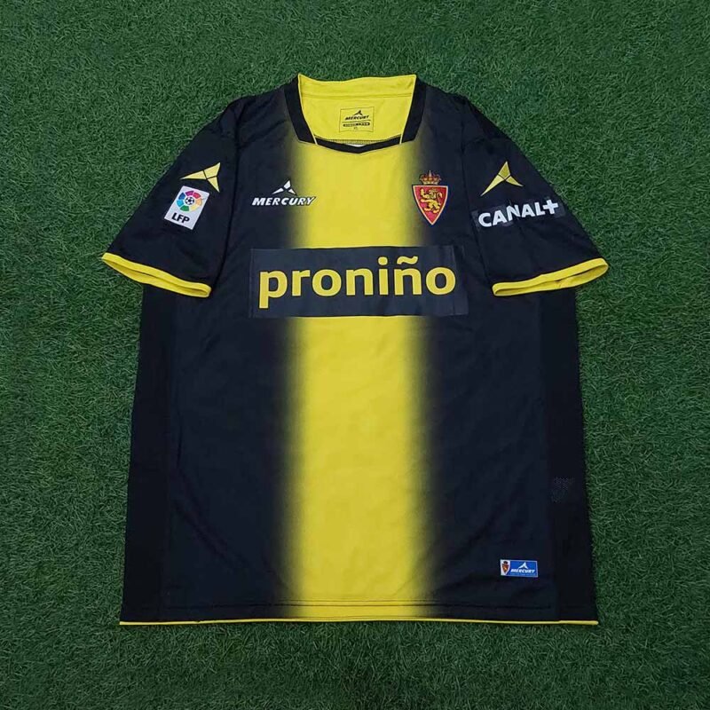 2012 – 13 REAL ZARAGOZA AWAY SHIRT LUCAS WILCHEZ - Image 2