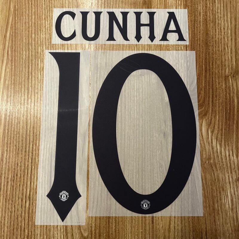2025 - 26 MANCHESTER UNITED AWAY CUP NAMESET CUNHA