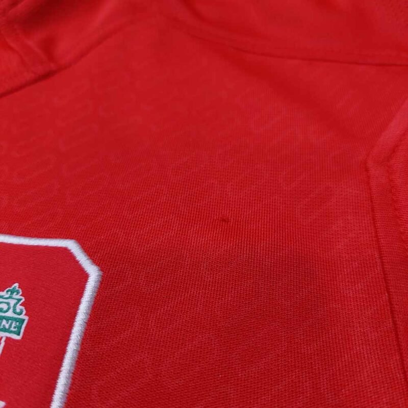 2004 – 06 LIVERPOOL HOME SHIRT MORIENTES - Image 17