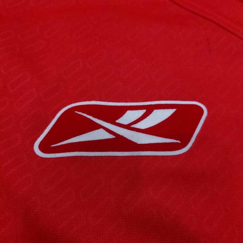2004 – 06 LIVERPOOL HOME SHIRT MORIENTES - Image 6