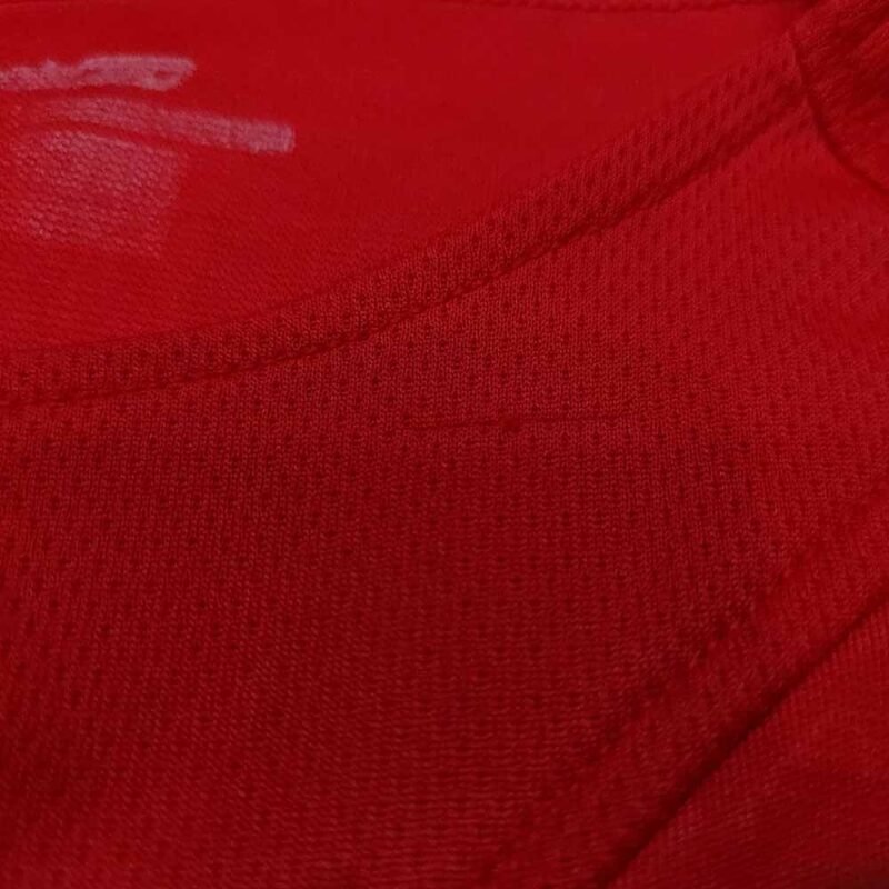 2004 – 06 LIVERPOOL HOME SHIRT MORIENTES - Image 12