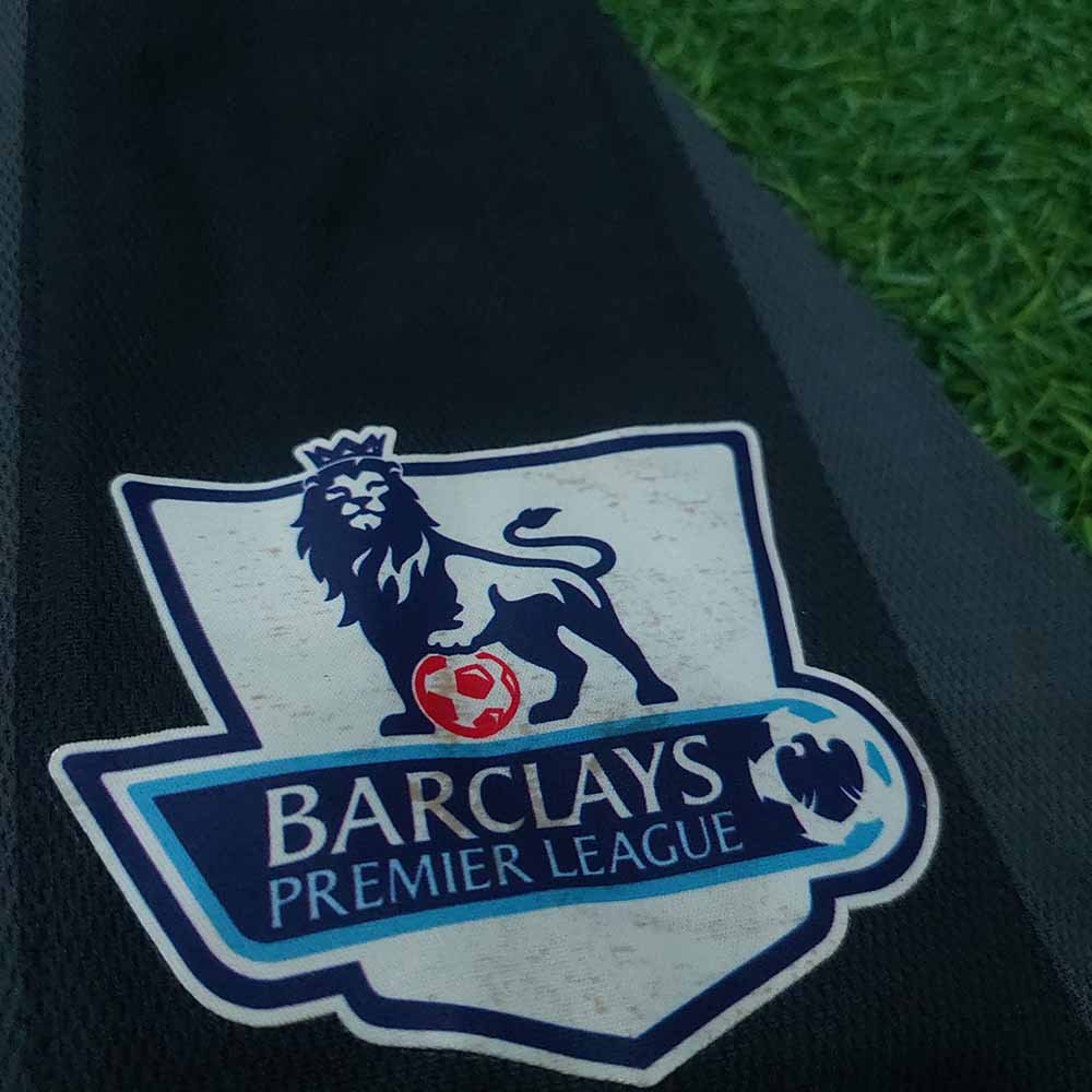 2014 – 15 LIVERPOOL THIRD SHIRT - Image 10