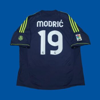 2012 – 13 REAL MADRID AWAY SHIRT MODRIC