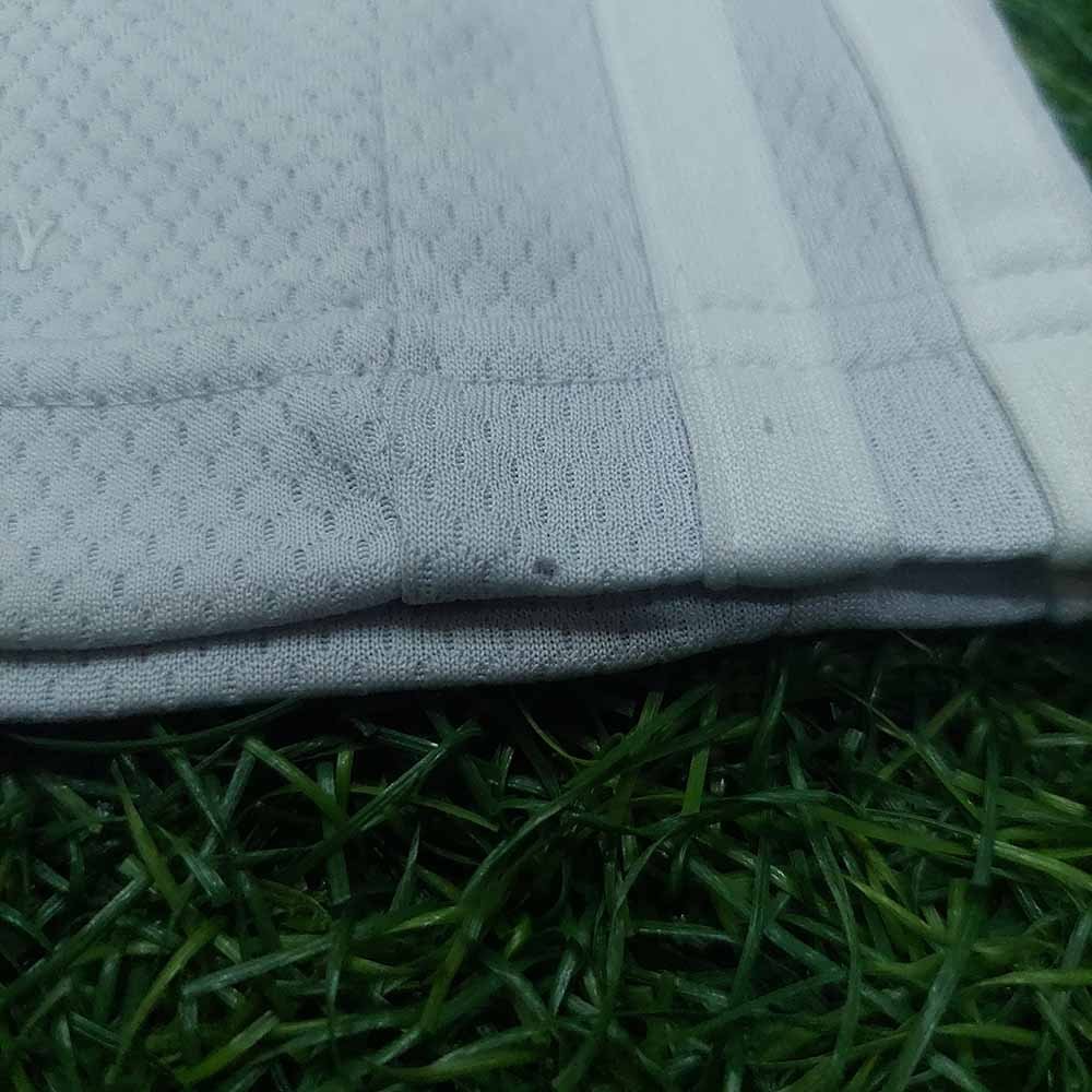 2020 – 21 BAYERN MUNICH AWAY SHIRT - Image 4