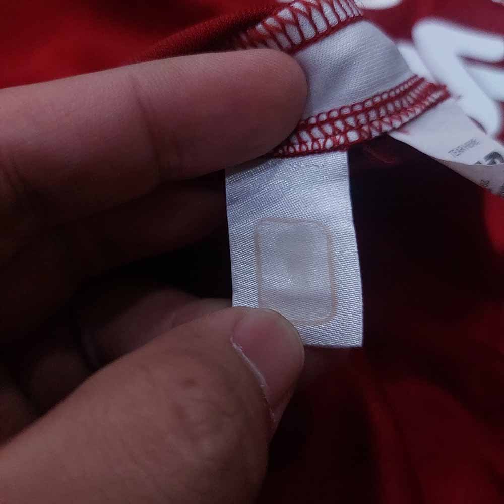 2018 – 19 LIVERPOOL HOME SHIRT SALAH - Image 5