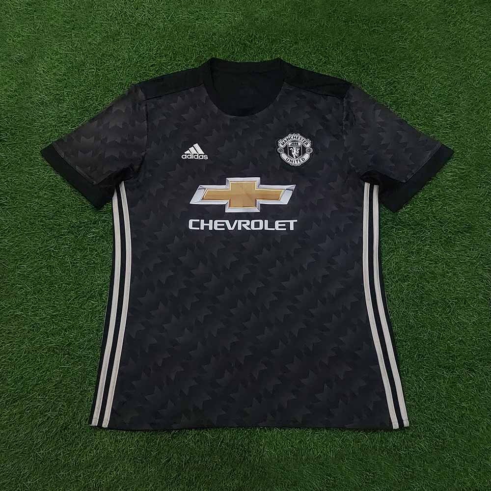 2017 – 18 MANCHESTER UNITED AWAY SHIRT CARRICK - Image 2
