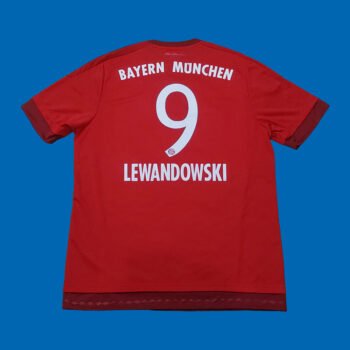 2015 – 16 BAYERN MUNICH HOME SHIRT LEWANDOWSKI