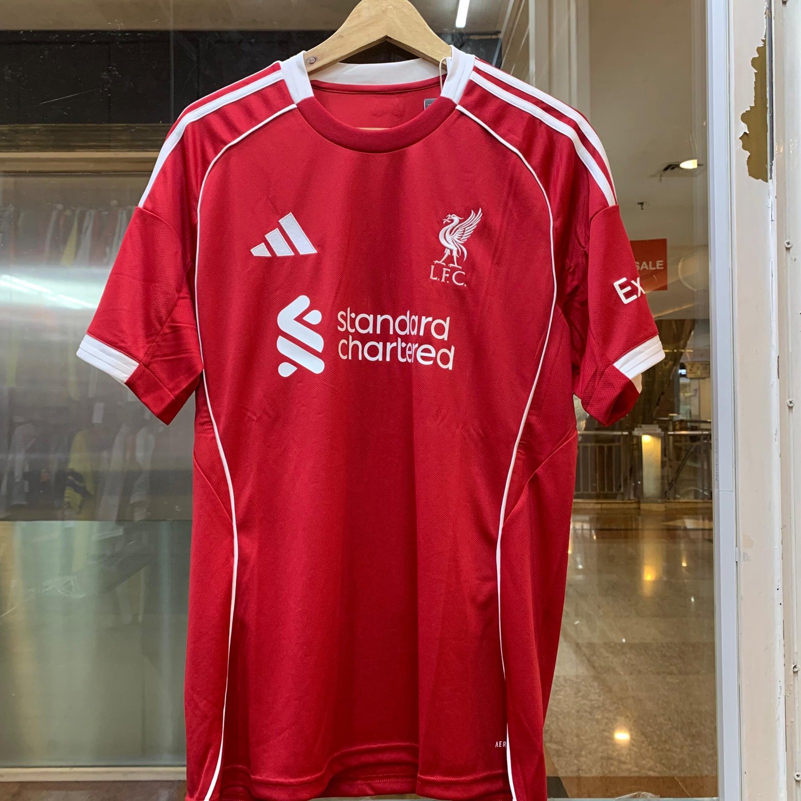 2025 - 26 LIVERPOOL HOME SHIRT M SALAH - Image 2