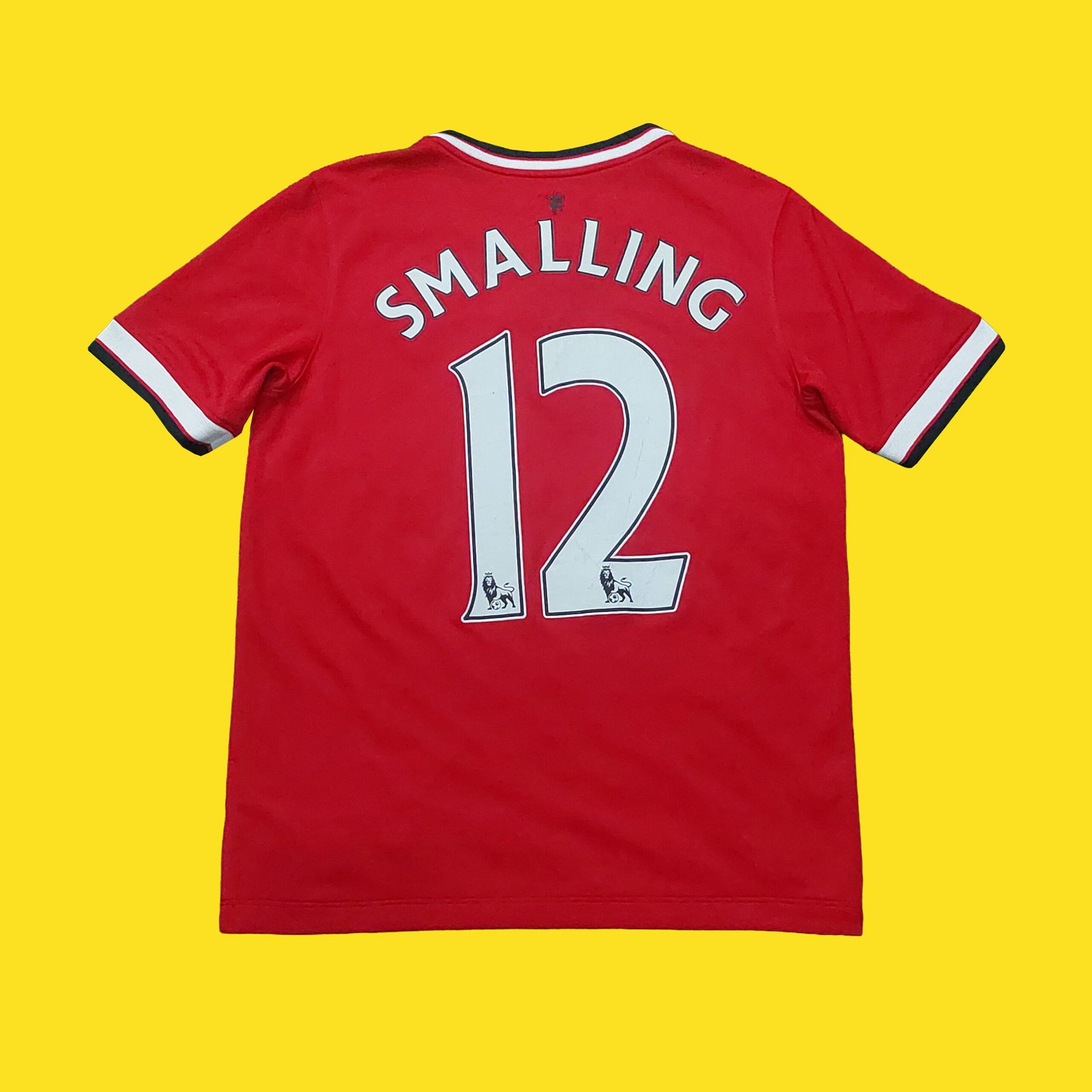 2014 – 15 MANCHESTER UNITED HOME BOYS SHIRT SMALLING