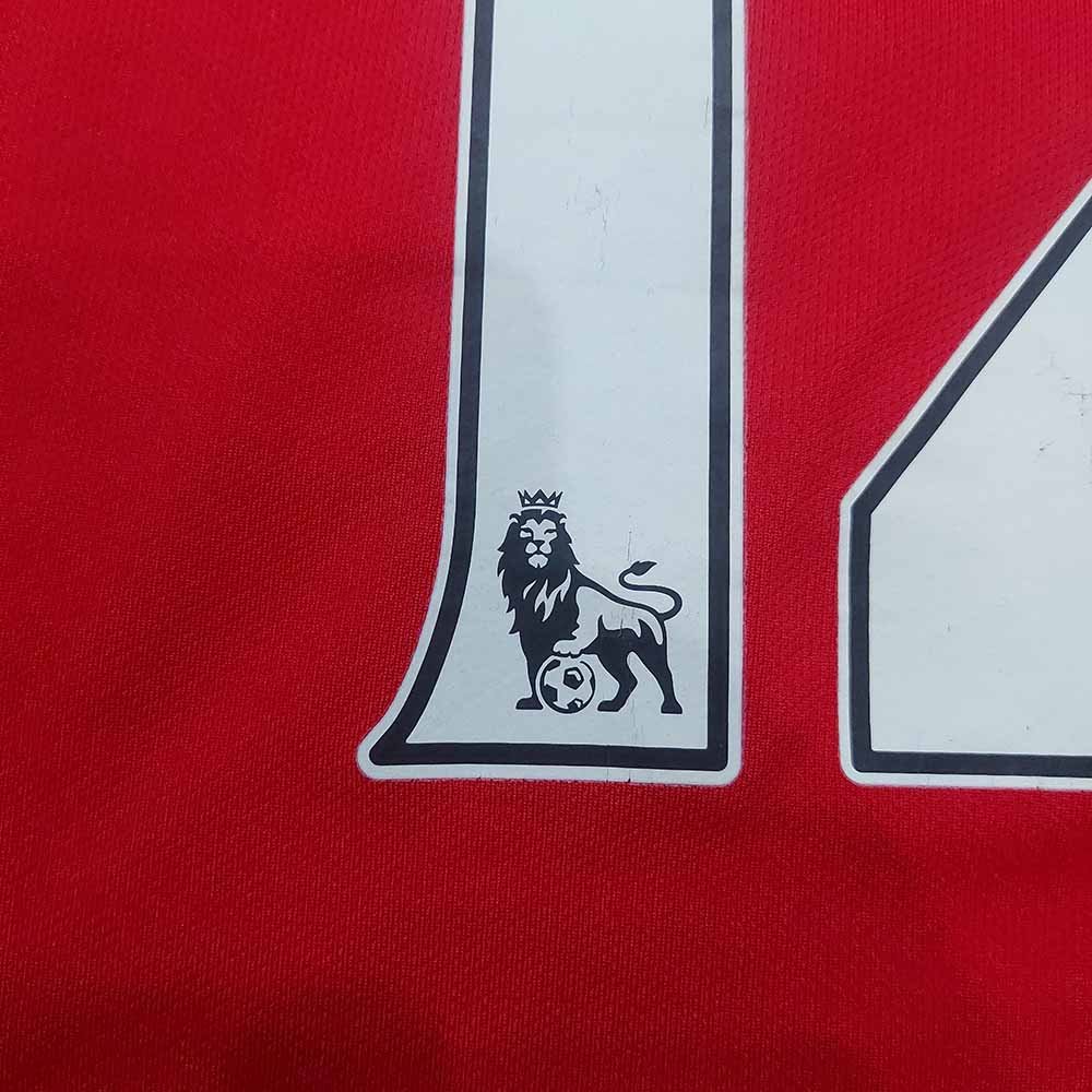 2014 – 15 MANCHESTER UNITED HOME BOYS SHIRT SMALLING - Image 8