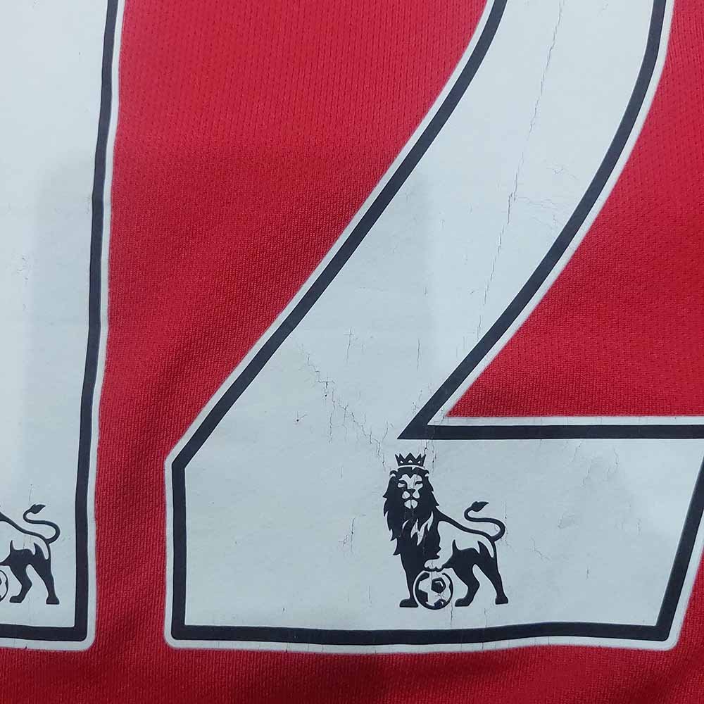 2014 – 15 MANCHESTER UNITED HOME BOYS SHIRT SMALLING - Image 7