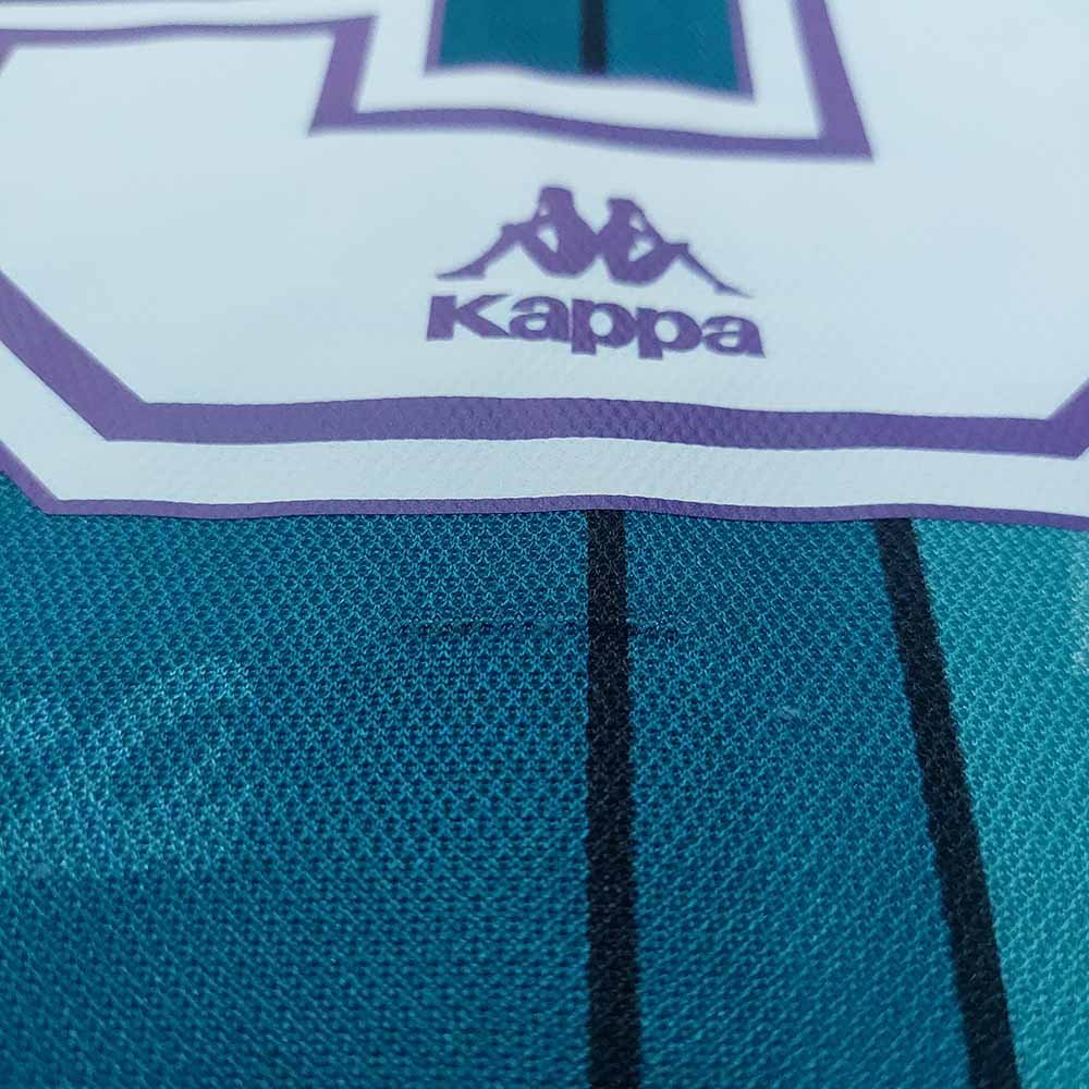 1996 – 97 BARCELONA AWAY SHIRT RONALDO - Image 5