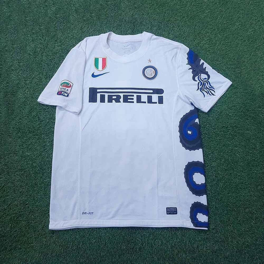 2010 – 11 INTER MILAN AWAY SHIRT ZANETTI - Image 2