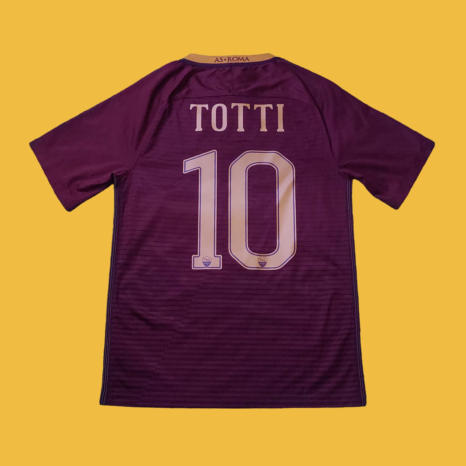 2016 – 17 AS ROMA HOME SHIRT TOTTI