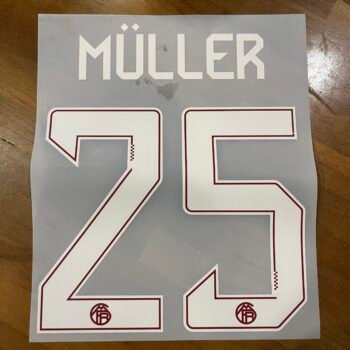 2025 - 26 BAYERN MUNCHEN THIRD NAMESET MULLER
