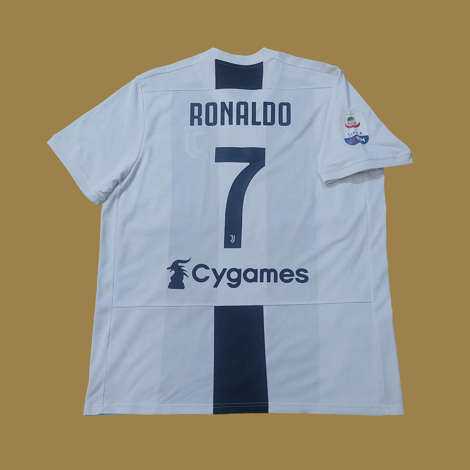 2018 – 19 JUVENTUS HOME SHIRT RONALDO
