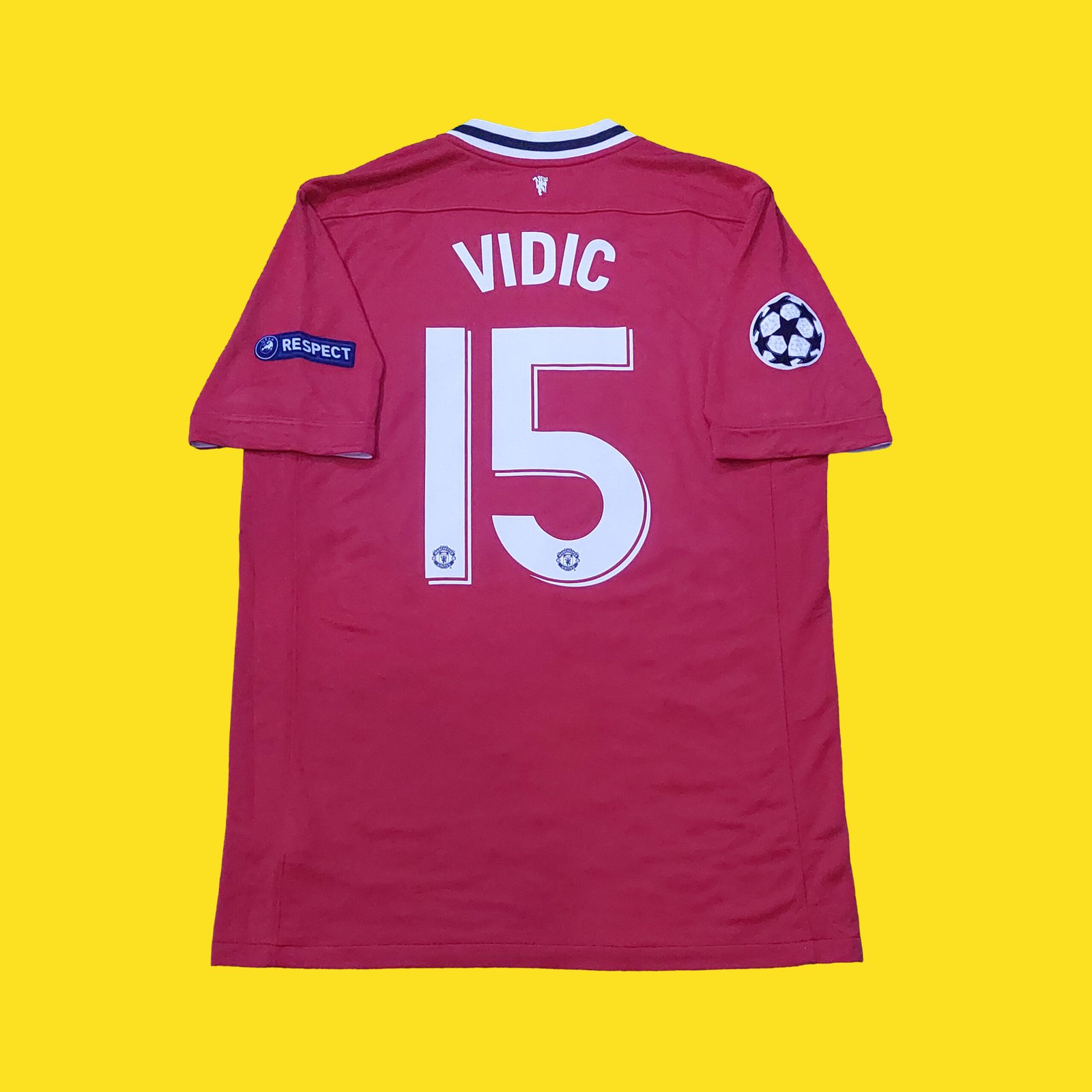 2011 – 12 MANCHESTER UNITED HOME SHIRT VIDIC