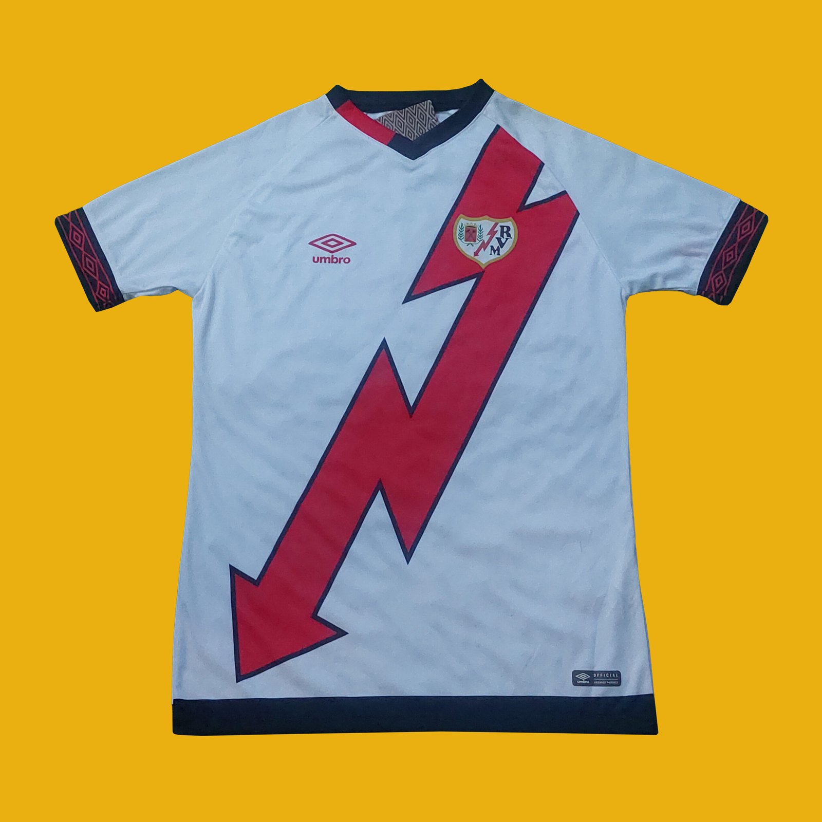 2022 – 23 RAYO VALLECANO HOME SHIRT #9