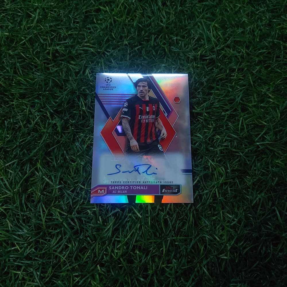 2022 – 23 TOPPS FINEST UEFA UCL & EL AUTOGRAPH – A-ST SANDRO TONALI